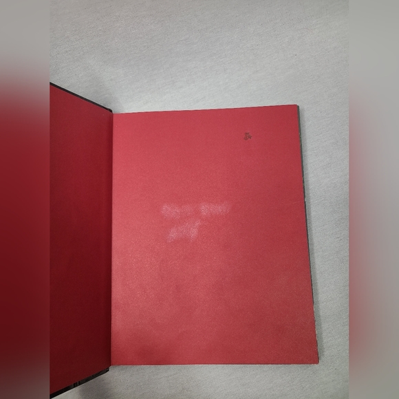 POKEMON THE OFFICIAL ADVENTURE GUIDE 2015 hardcover book - Picture 5 of 5